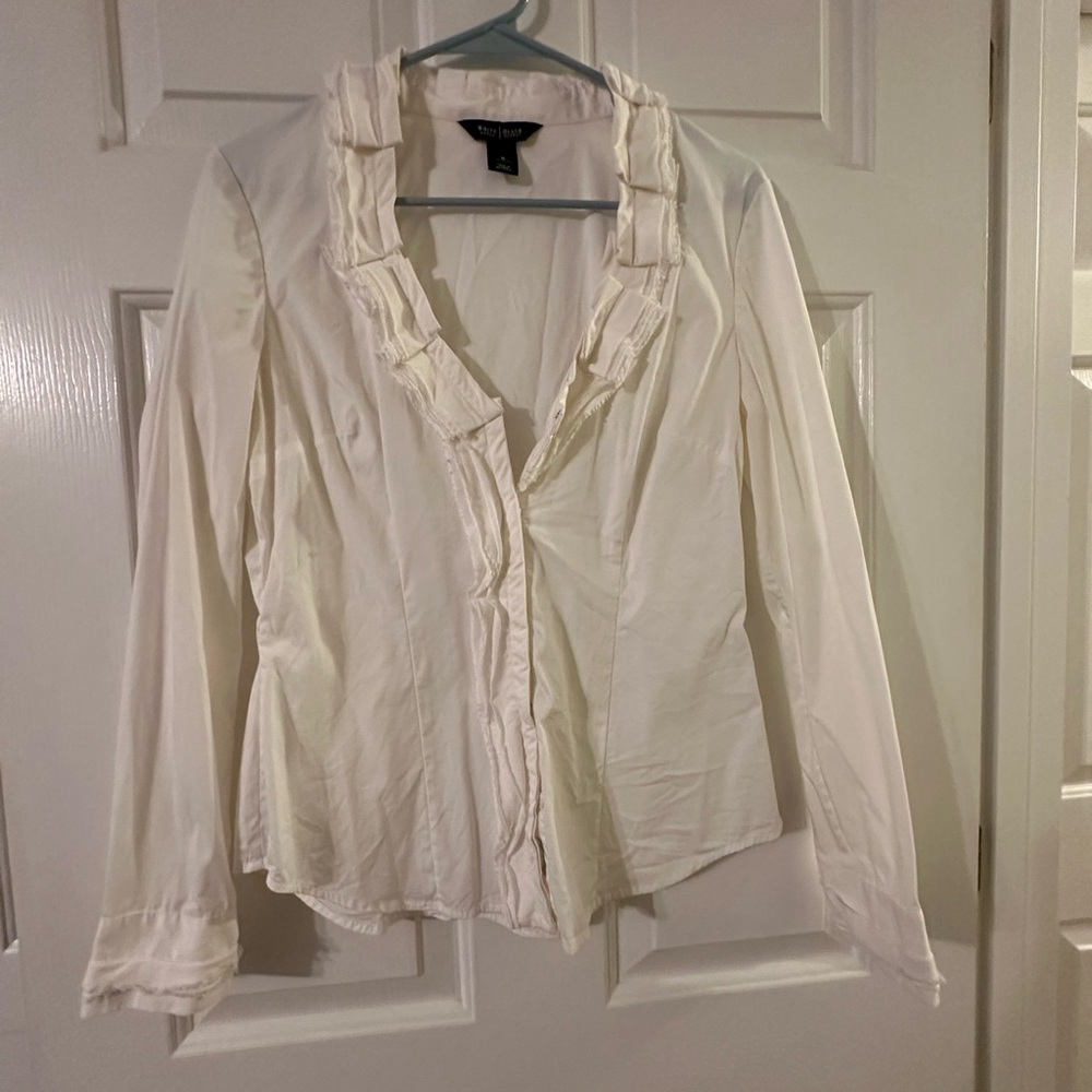 White House Black Market Cream Ruffled Long Sleeve Blouse